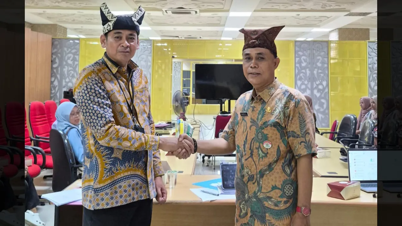 Kadis Parbud Kabupaten Solok Marcos Sophan, Antarkan Masjid Tuo Kayu Jao Menjadi Cagar Budaya Nasional